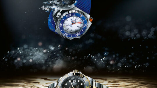 Wettbewerb im Meer: Rolex Replica vs. Omega Replica Taucheruhren